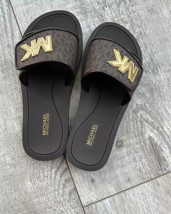 Nowe klapki damskie Michael Kors Palmer brązowy monogram złote logo oryginał 37