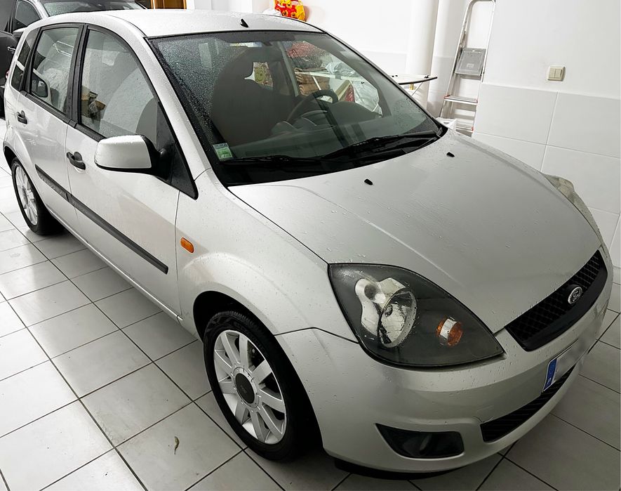 Ford Fiesta 1.25 16v - 2006/04 - Com A/C
