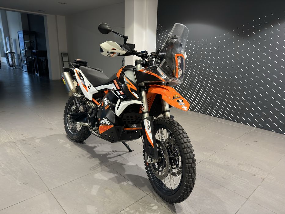 KTM 890 Adventure