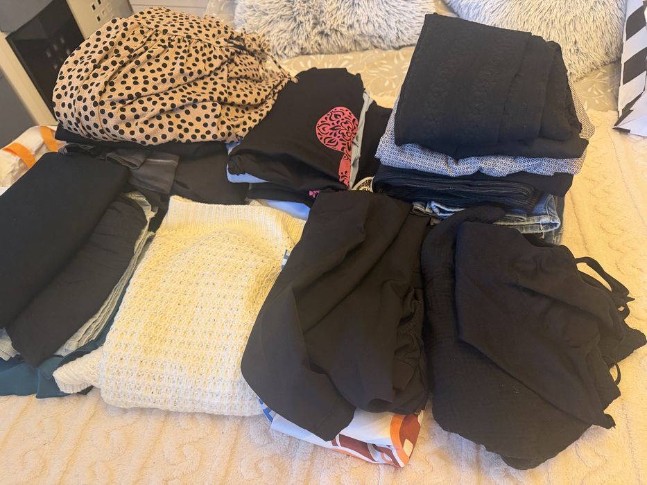 Duży box ciuchow - paka ubran rozmiary 42/46