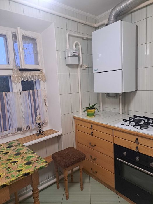 Продається квартира 3 кімнатна м.Борщів від власника.