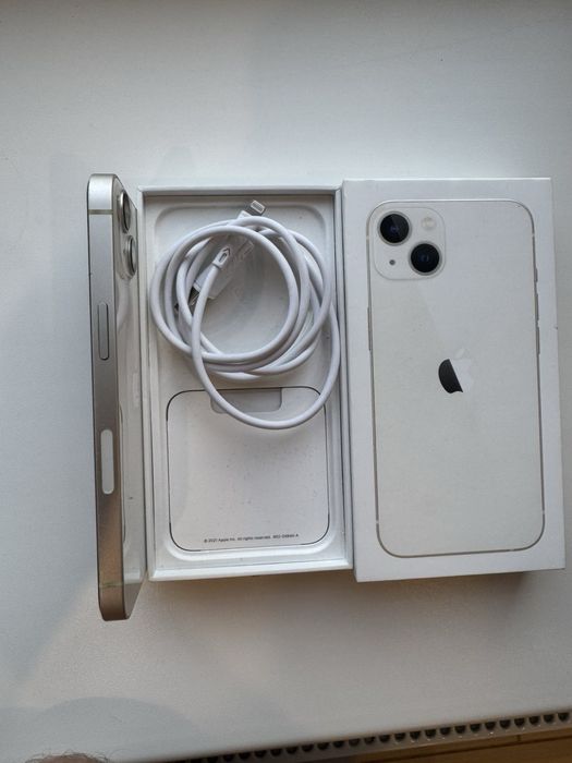 iPhone 13 256GB (Хороший стан)
