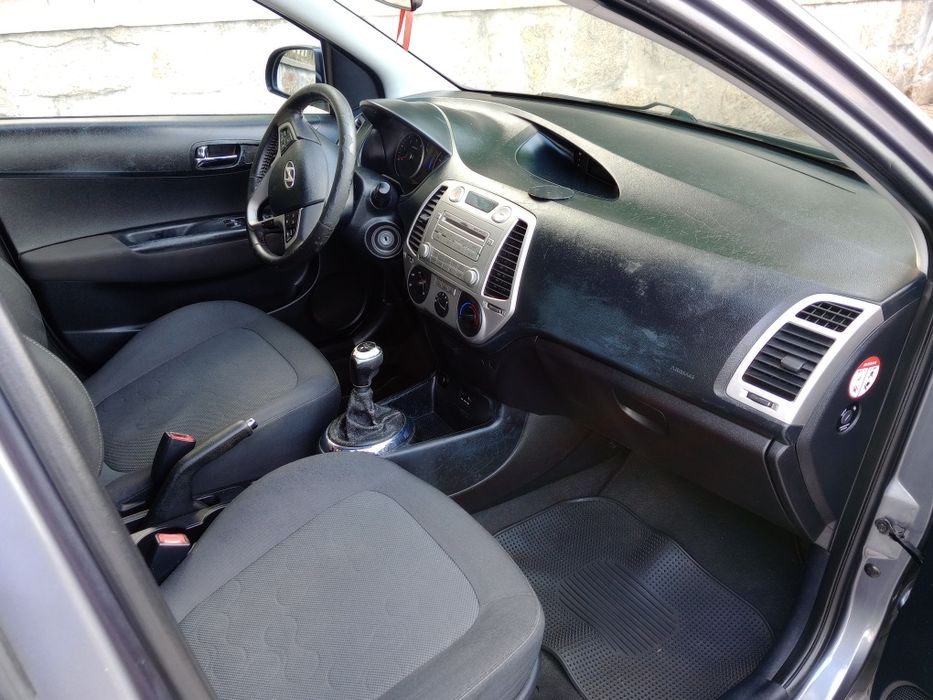 Hyundai i20 poucos km