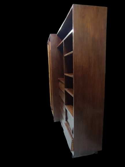 Móvel Vintage (Estante e Roupeiro)