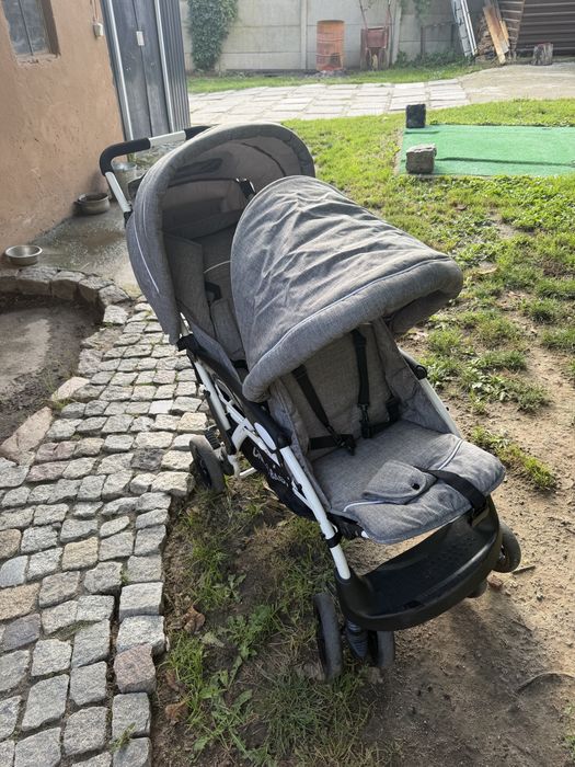 Podwójny wózek z jedną gondolą