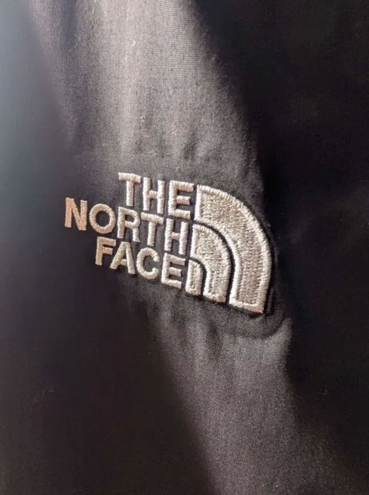 Casaco Corta Vento The North Face, tamanho L – Excelente estado