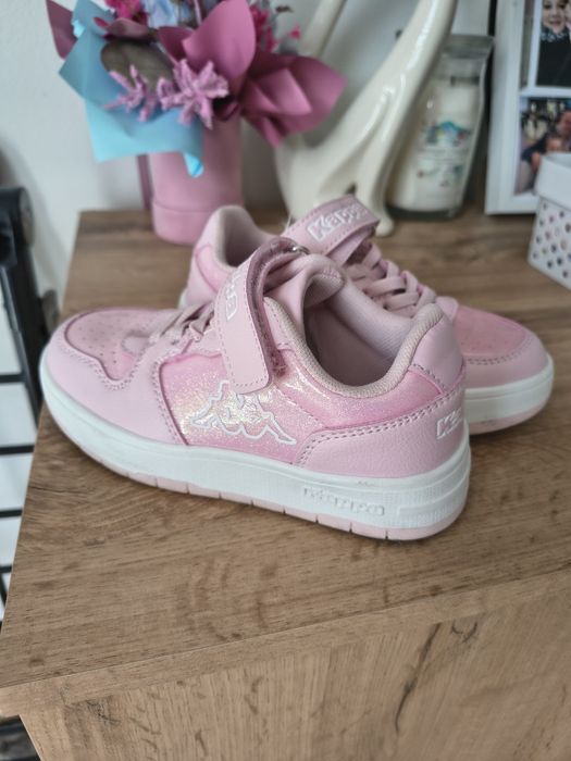 Buty dla dziewczynki kappa 27
