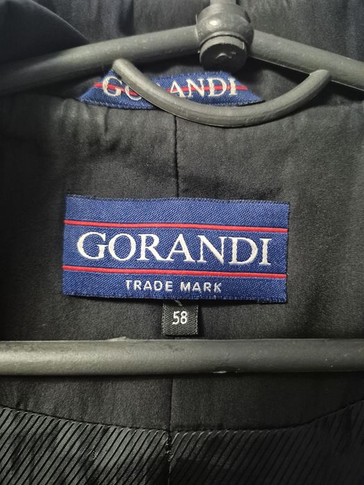 Продам осіній плащ