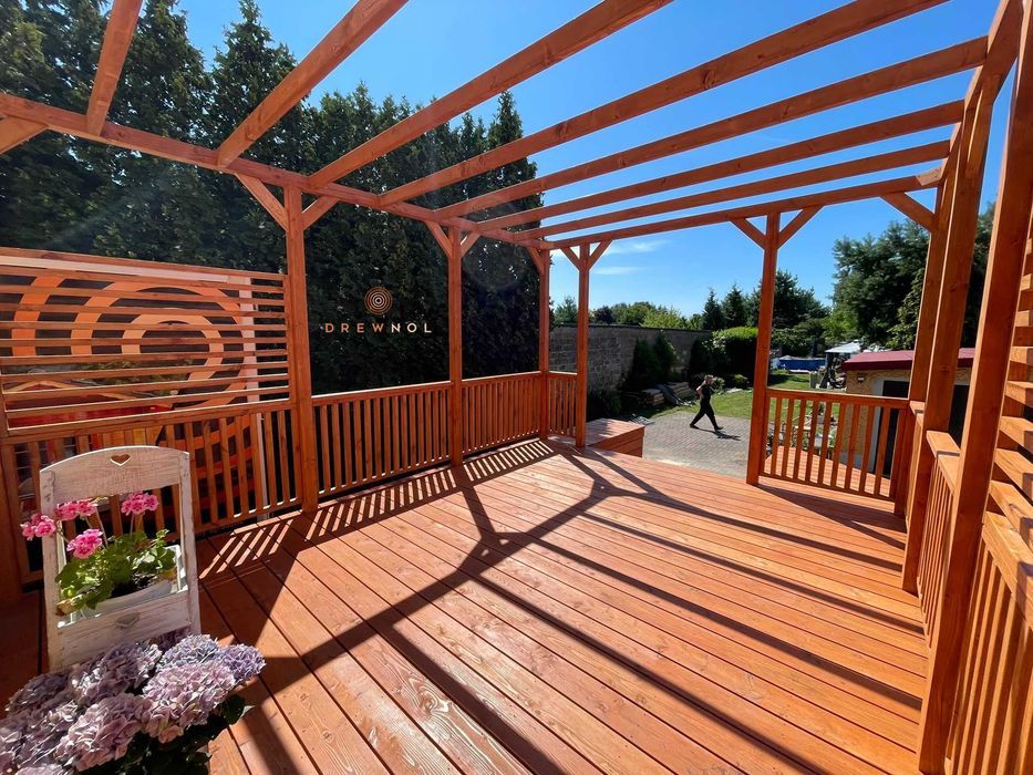 Taras drewniany pergola zadaszenie tarasu tarasy poliweglan tarasy drewniane