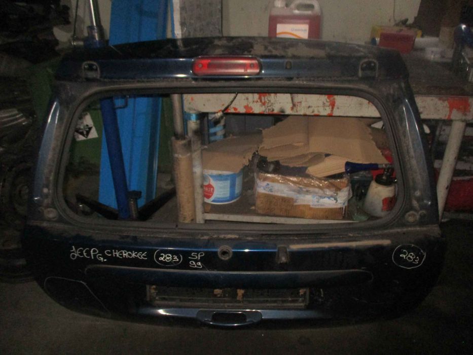 Porta / tampa da mala JEEP Grand Cherokee II (WJ, WG)