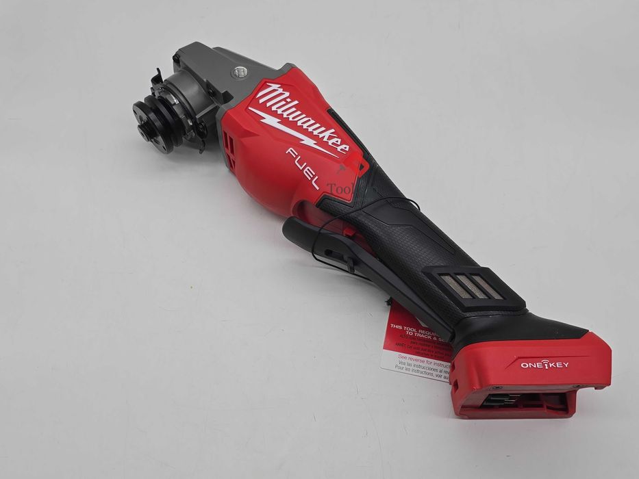 Milwaukee 3672 Аккумуляторная бесщеточная болгарка/Новая /В Наличии !!