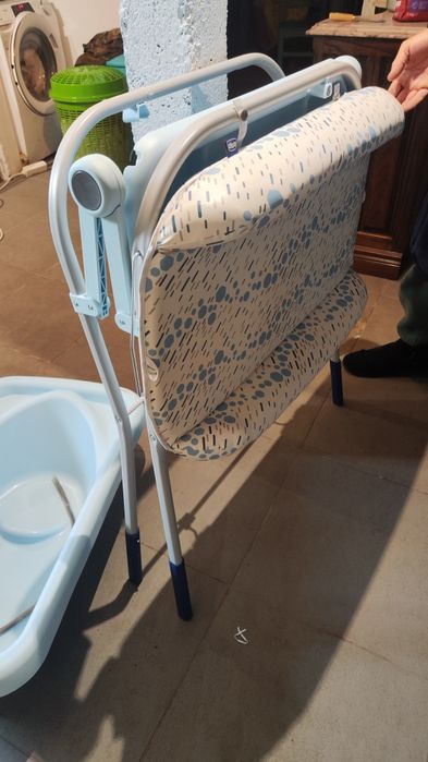 Chicco Cuddle and Bubble Muda fraldas e banheira
