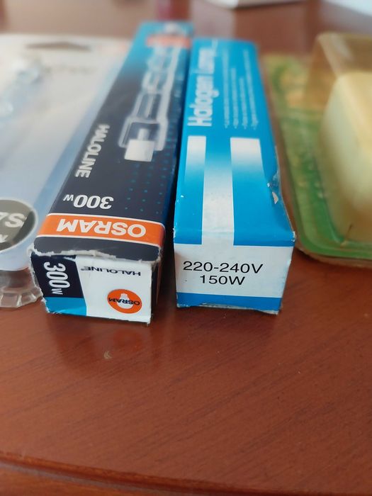 Lâmpadas halogénio para projetor e ficha rita - material novo
