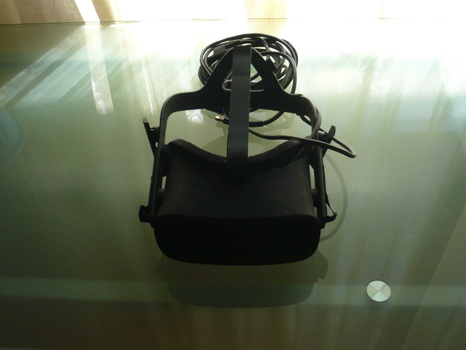 VR-гарнитура Oculus Rift CV2: 8 800 грн. - Аксесуари Запоріжжя на Olx