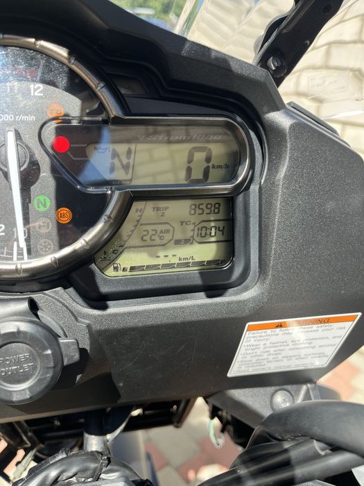 Продам мотоцикл DL1000