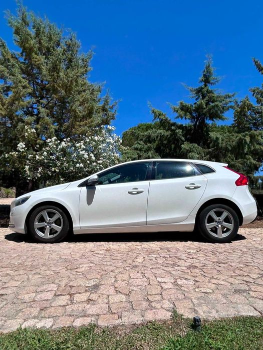 Volvo V40 D2 Automático