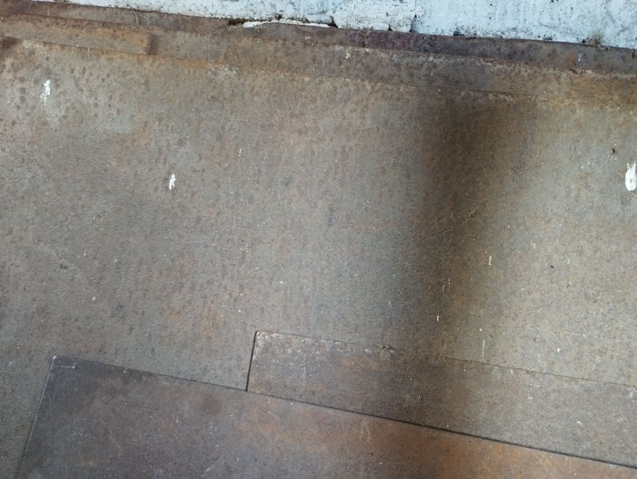 Arkusze blachy np na podłogę na przyczepę