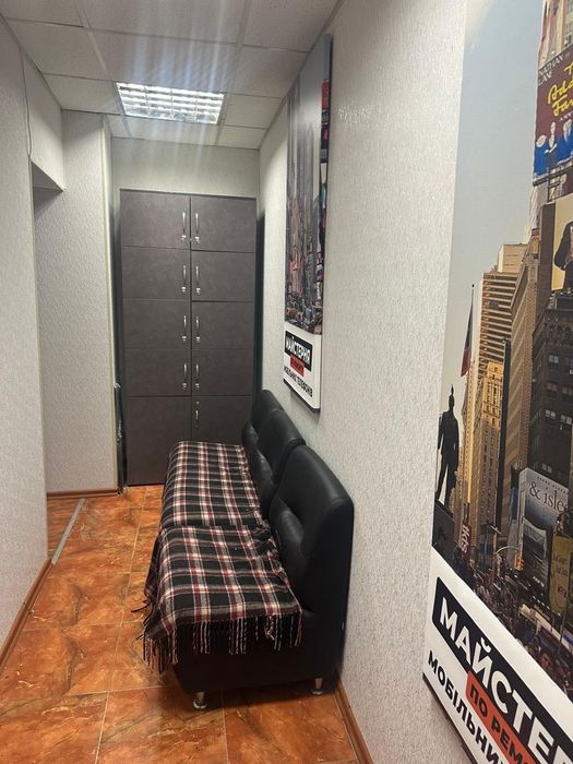 Оренда комерційного приміщення 40 м² на Центральному ринку (вул. Соборна, Хмельницький) - View 4