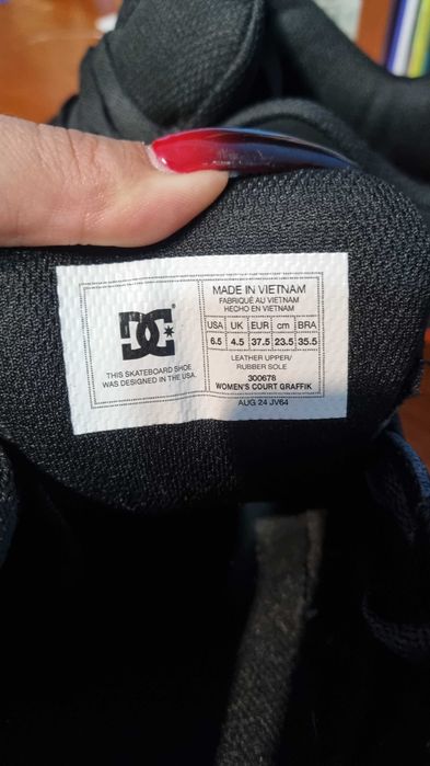 Жіноче взуття для підлітка