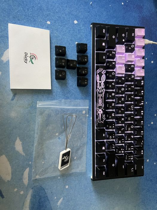 Механическая клавиатура Ducky One 2 Mini на свитчах Cherry MX Blue
