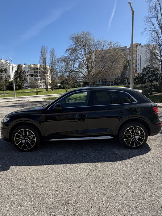 Vende se Audi Q5 2.0