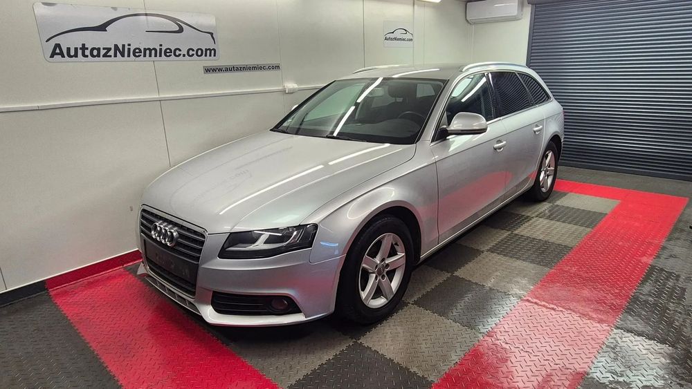 Audi A4 Avant " 7 sztuk na placu w Augustowie "