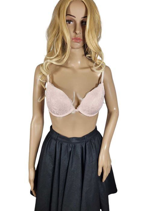 Nowy jasno różowy stanik biustonosz 80C push up Secret Possessions
