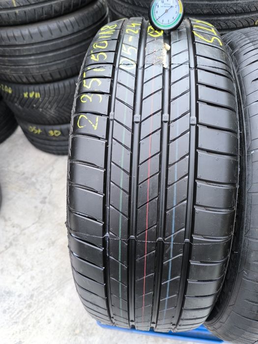 Opona Bridgestone Turanza T 005 235/50/18 pojedynka nowa demo