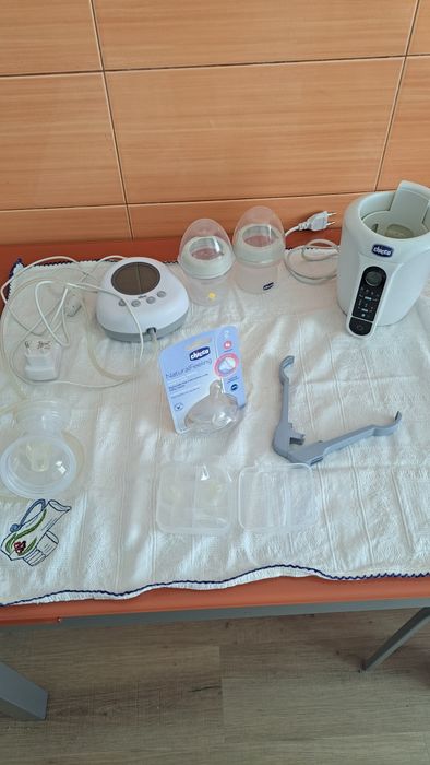 Extrador de leite e aquecedor de biberões