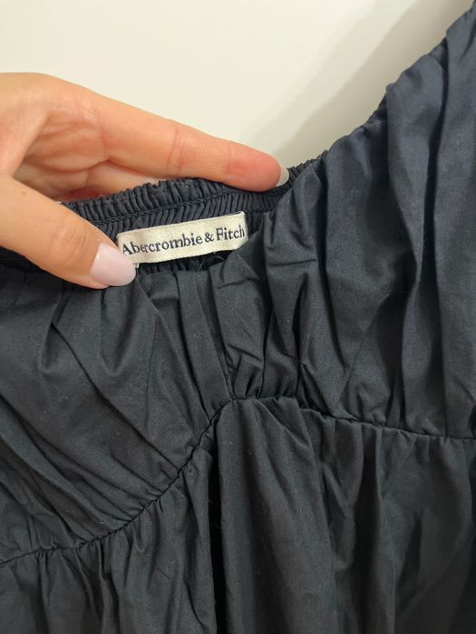 Sukienka maxi Abercrombie & Fitch L