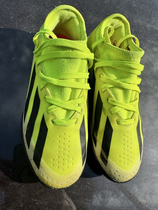 Сороконожки Adidas 33р
