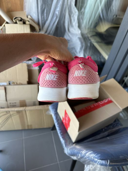 Buty sportowe damskie rozowe nike air max