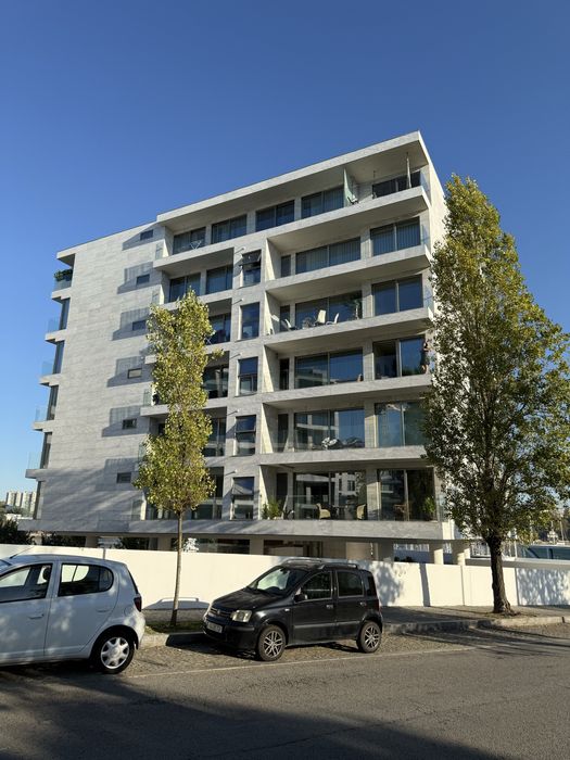 Apartamento T2 como Novo.