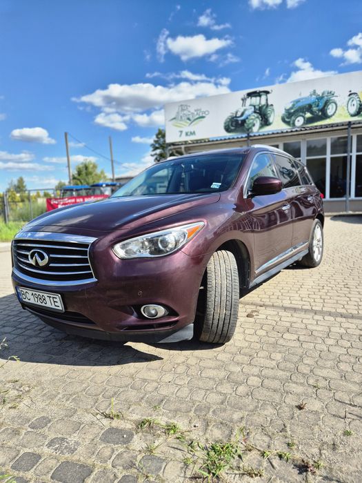 Infiniti JX35/QX60 2012рік. Газ-бензин.