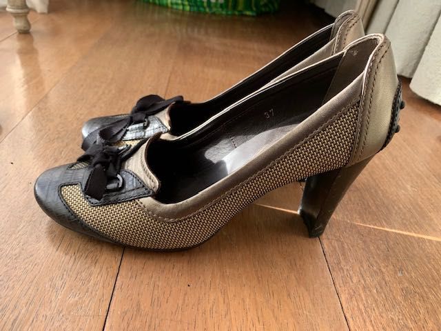sapatos TOD´S tamanho 37