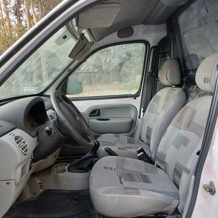 Renault Kangoo 1.4 de 2000 - Peças Usadas