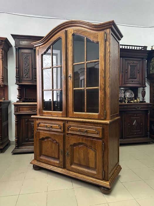 Дубова вітрина сервант дерево витрина меблі б у  4127