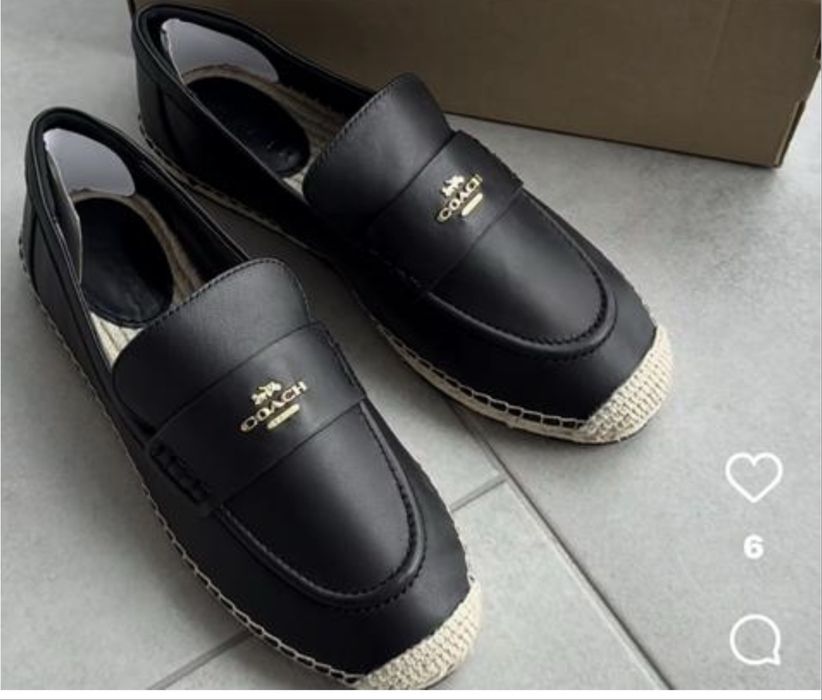 Гарні лофери coach