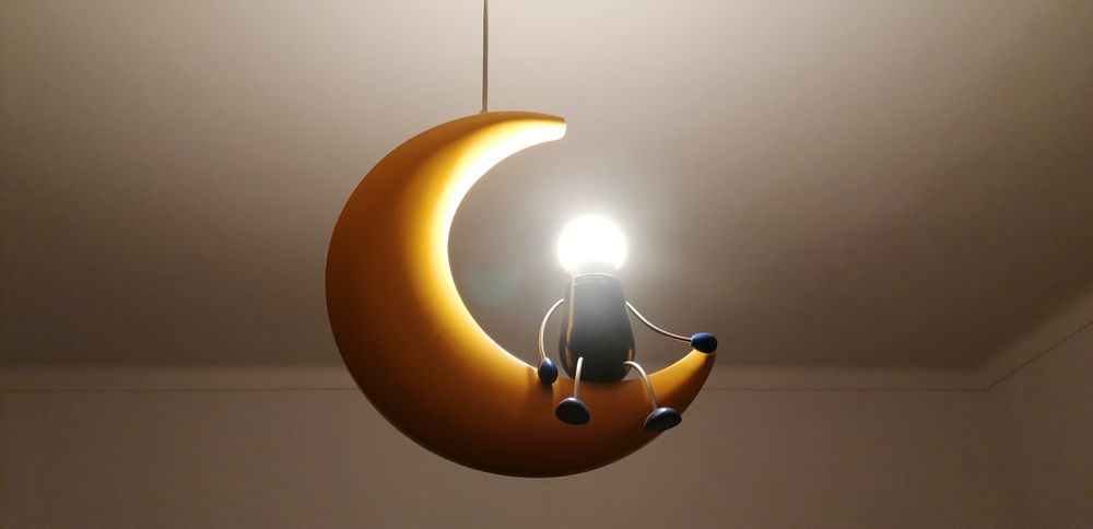 Candeeiro para quarto