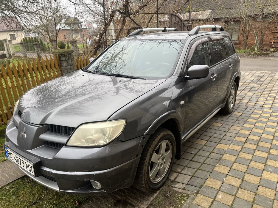 Mitsubishi outlander