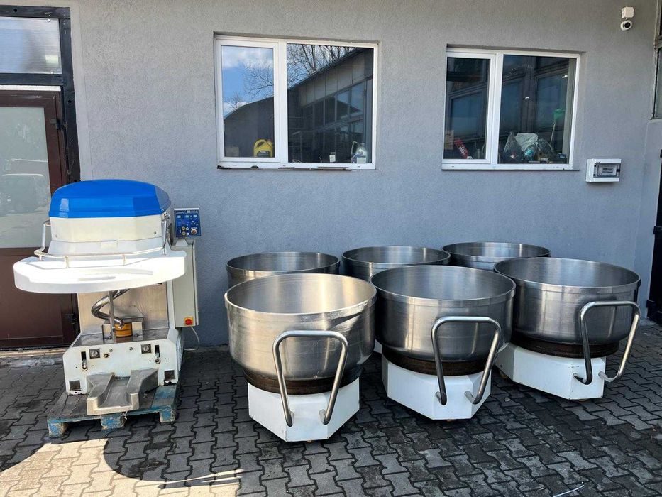 Miesiarka mieszałka dzieża MaszGliwice SMR350 plus 6 kotłów