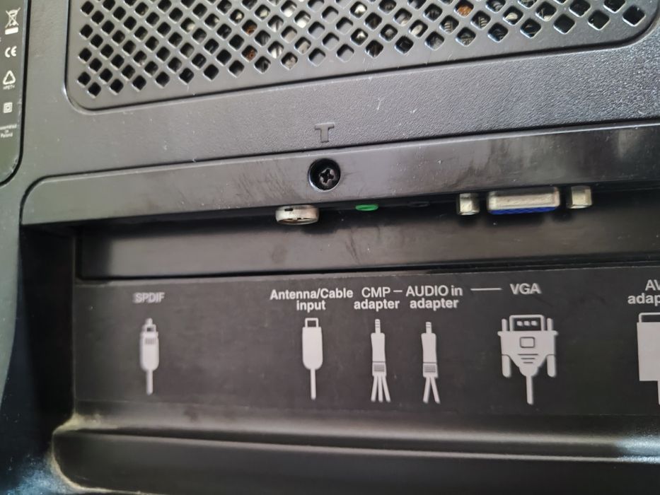 TV ЖК 32" Tompson 32FS6646