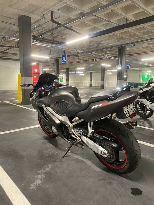 Honda CBR 600 F4i