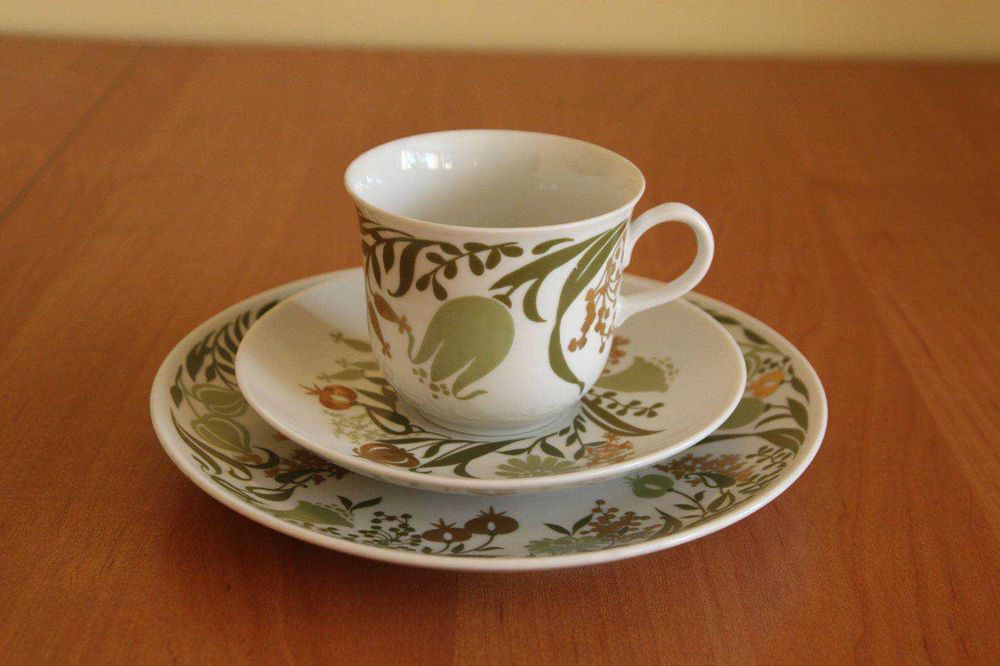 Zestaw kawowy filiżanka i 2 talerze - GDR 1777 Henneberg Porzellan