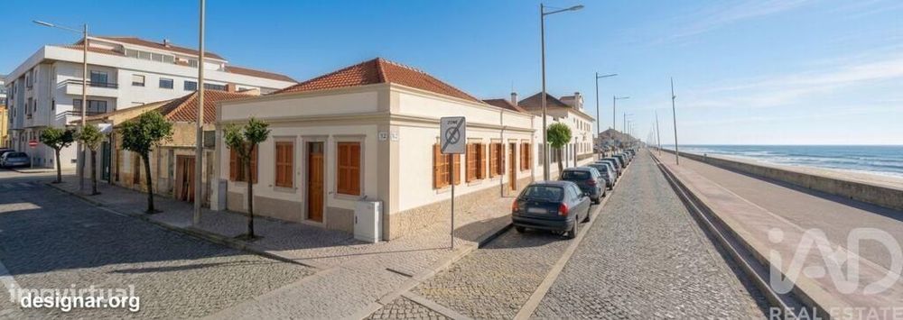 Prédio em Espinho de 200 m2