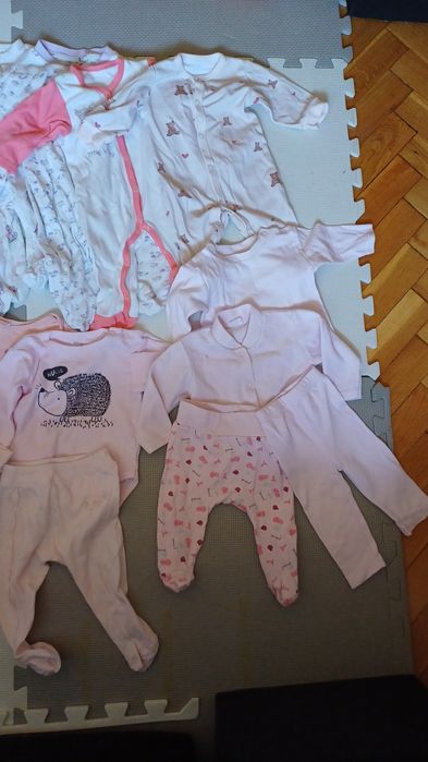 Paka ubranek dla dziewczynki od 56 do 68., 19szt