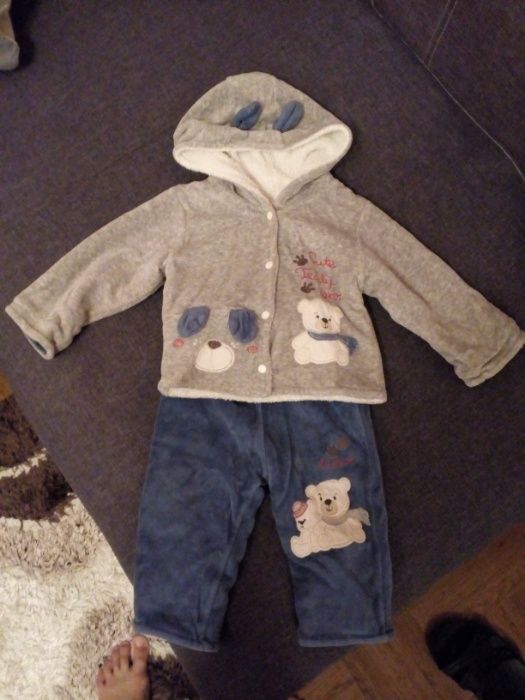 Костюмчик демисезонный