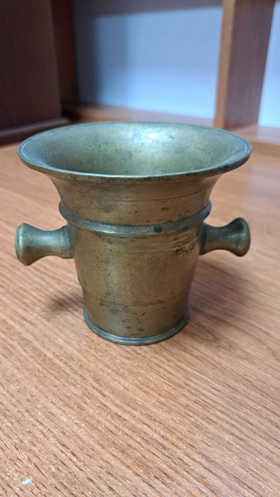 Antyczny Moździerz Metalowy – Rękodzieło, Kolekcjonerski (87)