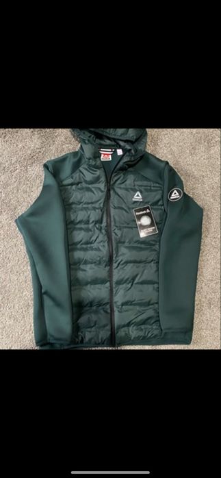 Reebok куртка, оригинальная!!