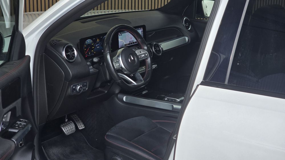 Mercedes GLB200 AMG